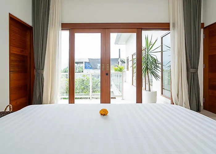 Solaluna - Luxury 3br With Pool Near Nyanyi & Luna Club بيت للعطل Cemagi