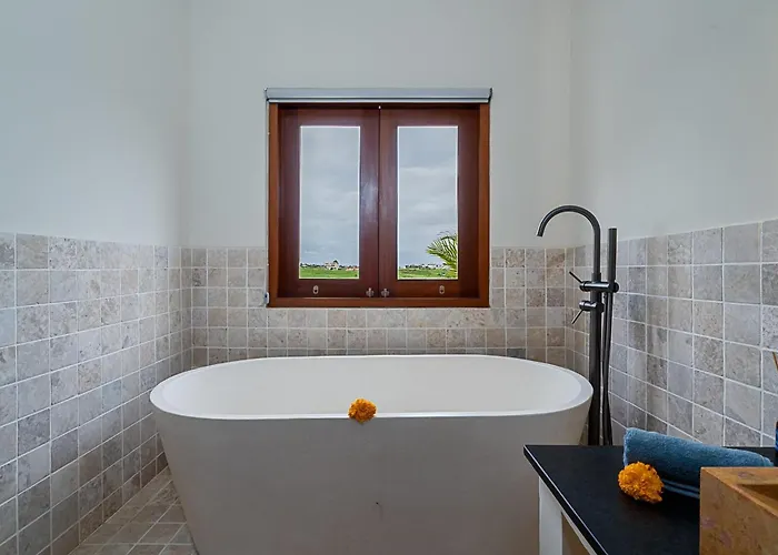 Solaluna - Luxury 3br With Pool Near Nyanyi & Luna Club بيت للعطل